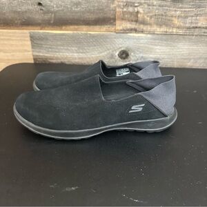 Skechers Air Cooled Goga Mat Black Suede Slip on Loafers Size 8 EUC Comfort Shoe